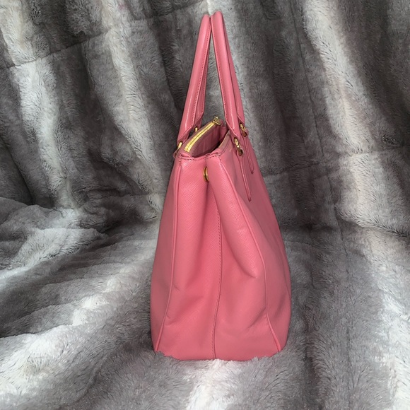 Prada Safiano Light Pink - Picture 4 of 8